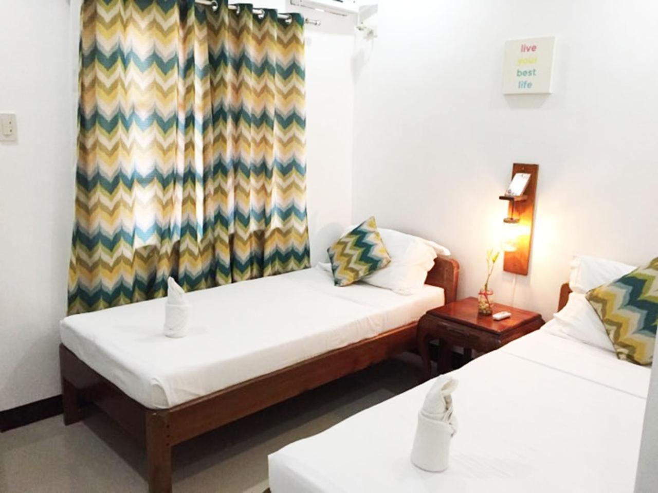 A&J Pension Puerto Princesa Εξωτερικό φωτογραφία